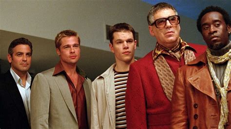 Ocean's Eleven! A Heist Masterpiece Filled With Charm and Star Power!